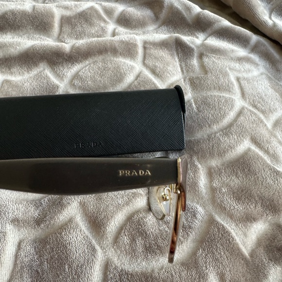 Prada Reading Glasses - Picture 3 of 9